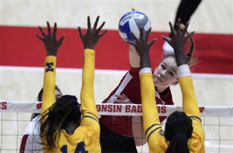 wisconsin badgers volleyball nudes|UWPD investigating sharing of sensitive photos, video of。